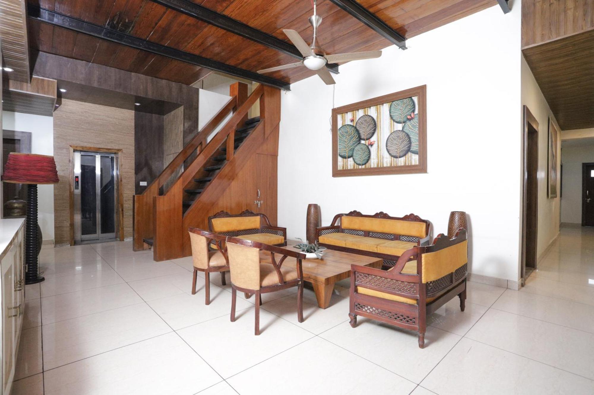 Hotel Razia Inn Hisar Exterior photo